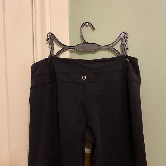 Lululemon Yoga Pants - Picture 4 of 5